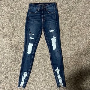 American Eagle Size 2 Short Super Hi-Rise Jegging